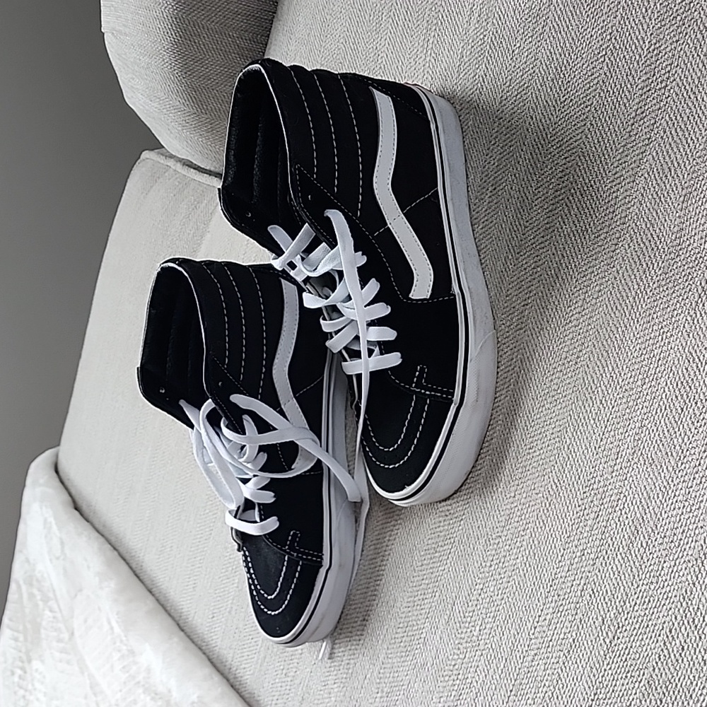 Vans Hi Top 7.5 SK8-Hi Shoe